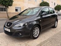 Usado Seat Altea Reference 105 CV (77 kW) 2010 Gris / plata Monovolumen