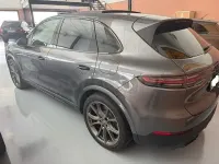 Usado Porsche Cayenne 680 CV (500 kW) 2022 Gris SUV