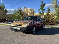 Usado Citroën Xsara 90 CV (66 kW) 2001 Rojo Berlina