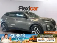 Usado Peugeot 2008 Active 100 CV (73 kW) 2023 Gris SUV