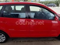 Usado VW Polo United 70 CV (51 kW) 2008 Rojo Utilitario