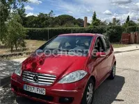 Usado Mercedes A180 Elegance 109 CV (80 kW) 2006 Rojo Monovolumen