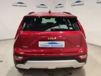 Usado Kia Niro 141 CV (103 kW) 2024 Rojo SUV