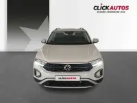 Usado VW T-Roc 116 CV (85 kW) 2025 Gris SUV