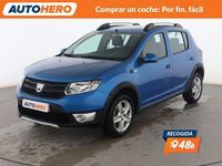 Usado Dacia Sandero Stepway 90 CV (66 kW) 2015 Azul Berlina