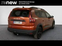 Usado Dacia Jogger Extreme 110 CV (80 kW) 2023 Marrón Monovolumen