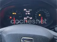 Usado Seat Leon ST Style 110 CV (80 kW) 2014 Negro Familiar