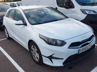 Usado Kia Ceed 101 CV (74 kW) 2022 Blanco Utilitario