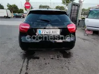 Usado Mercedes A180 Urban 109 CV (80 kW) 2013 Negro Utilitario