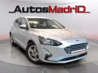 Usado Ford Focus Trend 125 CV (91 kW) 2021 Gris / plata Berlina
