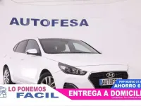 Usado Hyundai i30 120 CV (88 kW) 2018 Blanco Berlina