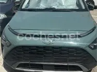 Usado Hyundai Bayon 100 CV (73 kW) 2022 Verde SUV