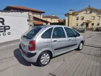 Usado Citroën Xsara Picasso 110 CV (80 kW) 2006 Gris / plata Monovolumen