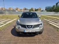 Usado Nissan Juke Premium Edition 117 CV (86 kW) 2011 Gris / plata SUV