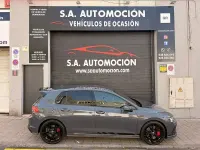 Usado VW Golf VIII GTI Clubsport 301 CV (221 kW) 2022 Gris / plata Berlina