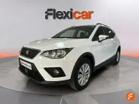 Usado Seat Arona Style 95 CV (69 kW) 2019 Blanco SUV