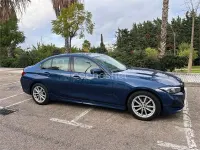 Usado BMW 318 150 CV (110 kW) 2023 Azul Berlina