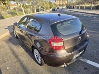 Usado BMW 118 122 CV (89 kW) 2005 Gris / plata Utilitario