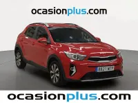 Usado Kia Stonic 79 CV (58 kW) 2024 Rojo SUV