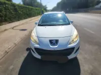 Usado Peugeot 207 73 CV (53 kW) 2010 Blanco Berlina