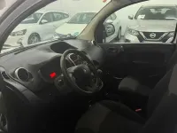 Usado Renault Kangoo 95 CV (69 kW) 2021 Blanco Monovolumen