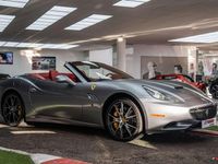 Usado Ferrari California 489 CV (359 kW) 2012 Gris Descapotable