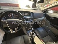Usado Volvo V40 Kinetic 120 CV (88 kW) 2016 Negro Berlina