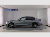 Usado BMW 320 Comfort Edition 190 HP (139 kW) 2025 Cinzento Sedan