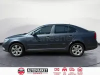 Usado Skoda Octavia 105 CV (77 kW) 2010 Gris / plata Berlina