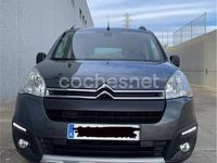 Usado Citroën Berlingo Feel 110 CV (80 kW) 2016 Gris / plata Monovolumen