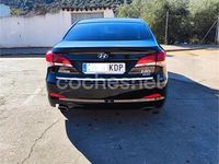 Usado Hyundai i40 115 CV (84 kW) 2017 Negro Berlina