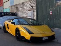 Usado Lamborghini Gallardo 520 CV (382 kW) 2006 Amarillo Descapotable