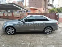 Usado Mercedes C220 170 CV (125 kW) 2009 Gris / plata Berlina