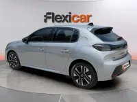 Usado Peugeot 208 Allure 101 CV (74 kW) 2025 Gris Utilitario
