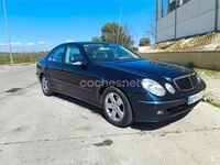 Usado Mercedes E320 Avantgarde 204 CV (150 kW) 2006 Azul Berlina