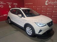 Usado Seat Arona Style 110 CV (80 kW) 2022 Blanco SUV