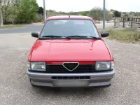 Usado Alfa Romeo 33 86 CV (63 kW) 1989 Rojo Berlina