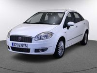 Usado Fiat Linea Emotion 105 CV (77 kW) 2010 Blanco Berlina