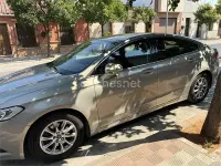 Usado Ford Mondeo Trend 120 CV (88 kW) 2015 Beige Berlina
