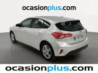 Usado Ford Focus Trend 95 CV (69 kW) 2022 Gris / plata Berlina