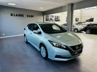 Usado Nissan Leaf Acenta 110 kW (150 CV) 2018 Gris Utilitario