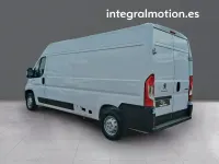 Usado Peugeot Boxer S 140 CV (102 kW) 2023 Blanco Van