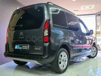Usado Citroën Berlingo Shine 100 CV (73 kW) 2018 Gris / plata Monovolumen
