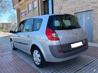 Usado Renault Grand Scénic II Dynamique 105 CV (77 kW) 2008 Gris / plata Monovolumen