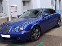 Usado Jaguar S-Type R 395 CV (290 kW) 2002 Azul Berlina