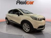 Usado Renault Captur Intens 90 CV (66 kW) 2016 Beige SUV