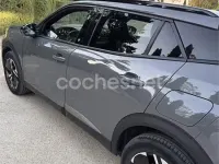Usado Peugeot 2008 Allure 130 CV (95 kW) 2023 Gris / plata SUV