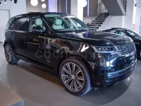 Usado Land Rover Range Rover 530 CV (389 kW) 2025 Negro SUV
