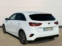 Usado Kia Ceed 101 CV (74 kW) 2021 Blanco Utilitario