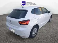 Usado Seat Ibiza Style 116 CV (85 kW) 2022 Blanco Utilitario